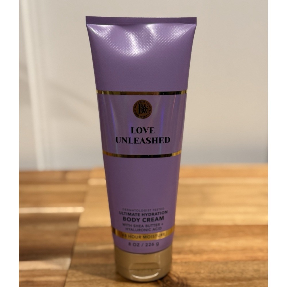 Bath Body Works Love Unleashed Body Cream 8 oz Shea Hyaluronic Acid NEW